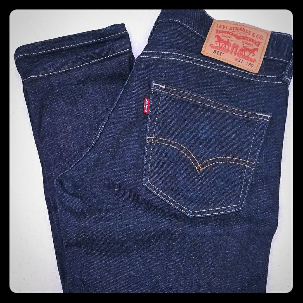 Levis